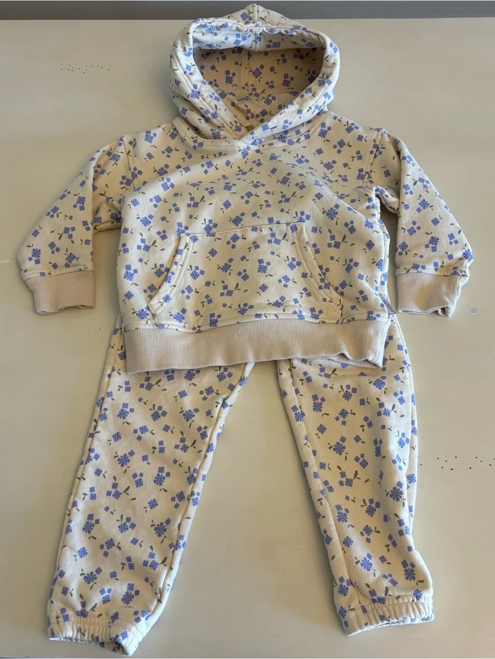Little Wedgies vintage joggers - blue floral size 3